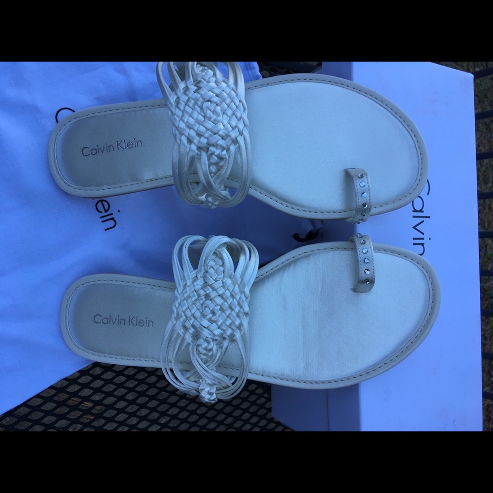 SALE!!Calvin Klein Electra Re-Color Satin Sandals